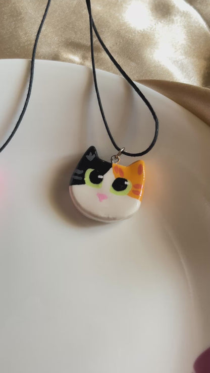 Y2K Cat Necklace